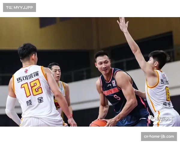 深圳男篮豪取四连胜跃居第五 贺希宁与外援史密斯成关键驱动力